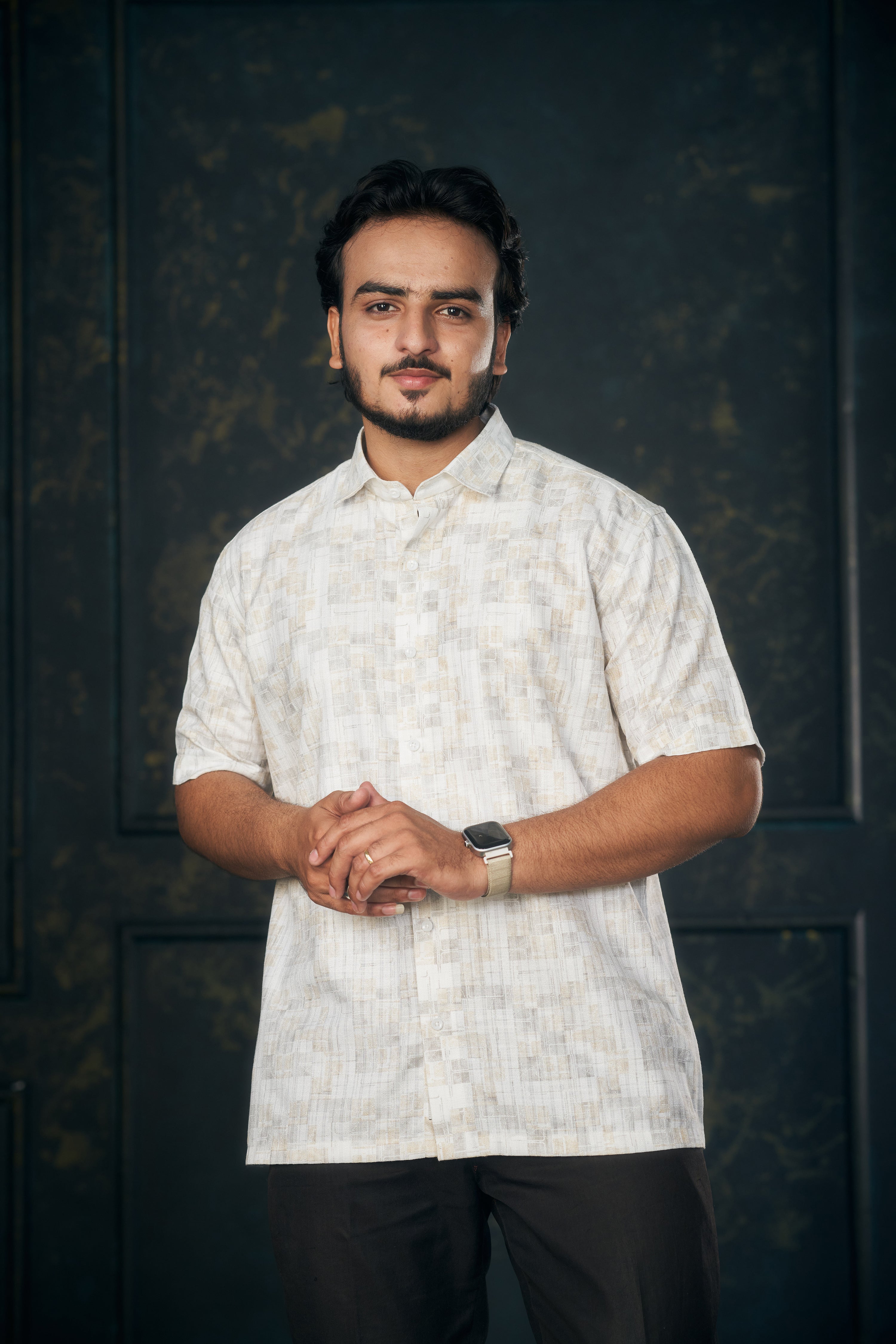 Mensoline MistEcho Shirt – Soft Gold Grid Pattern. (Light Gold)