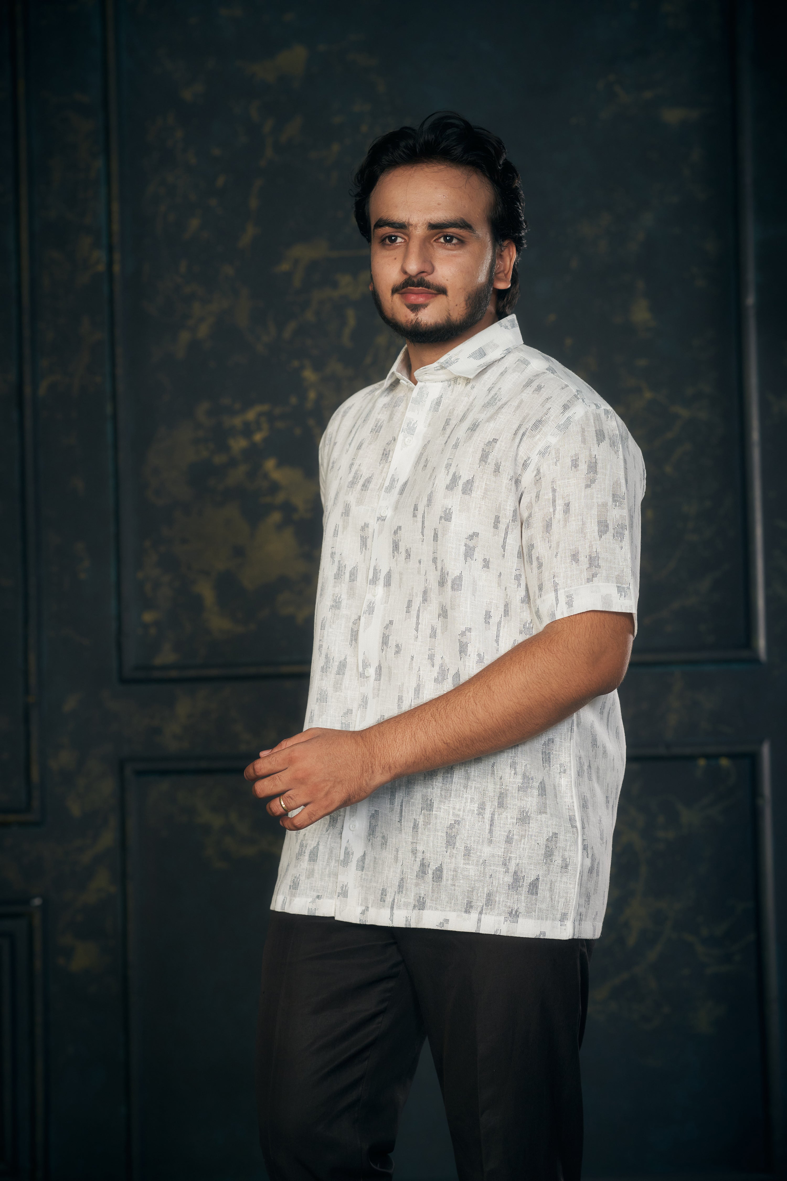 Mensoline Men’s White Cotton Linen Shirt with Subtle Grey Print. (Light Blue)