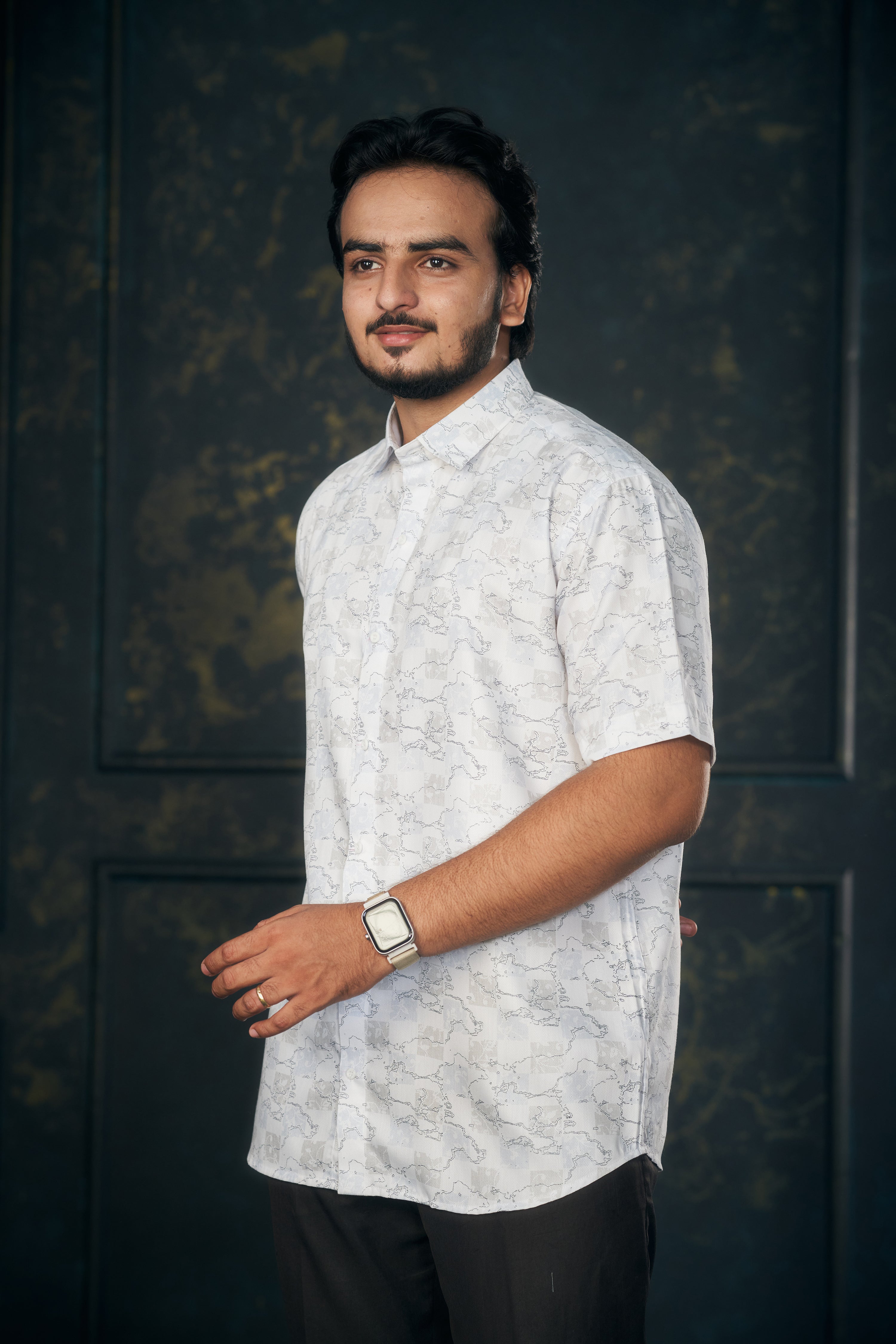 Mensoline Men’s White Abstract Printed Twill Shirt. (Light Blue)