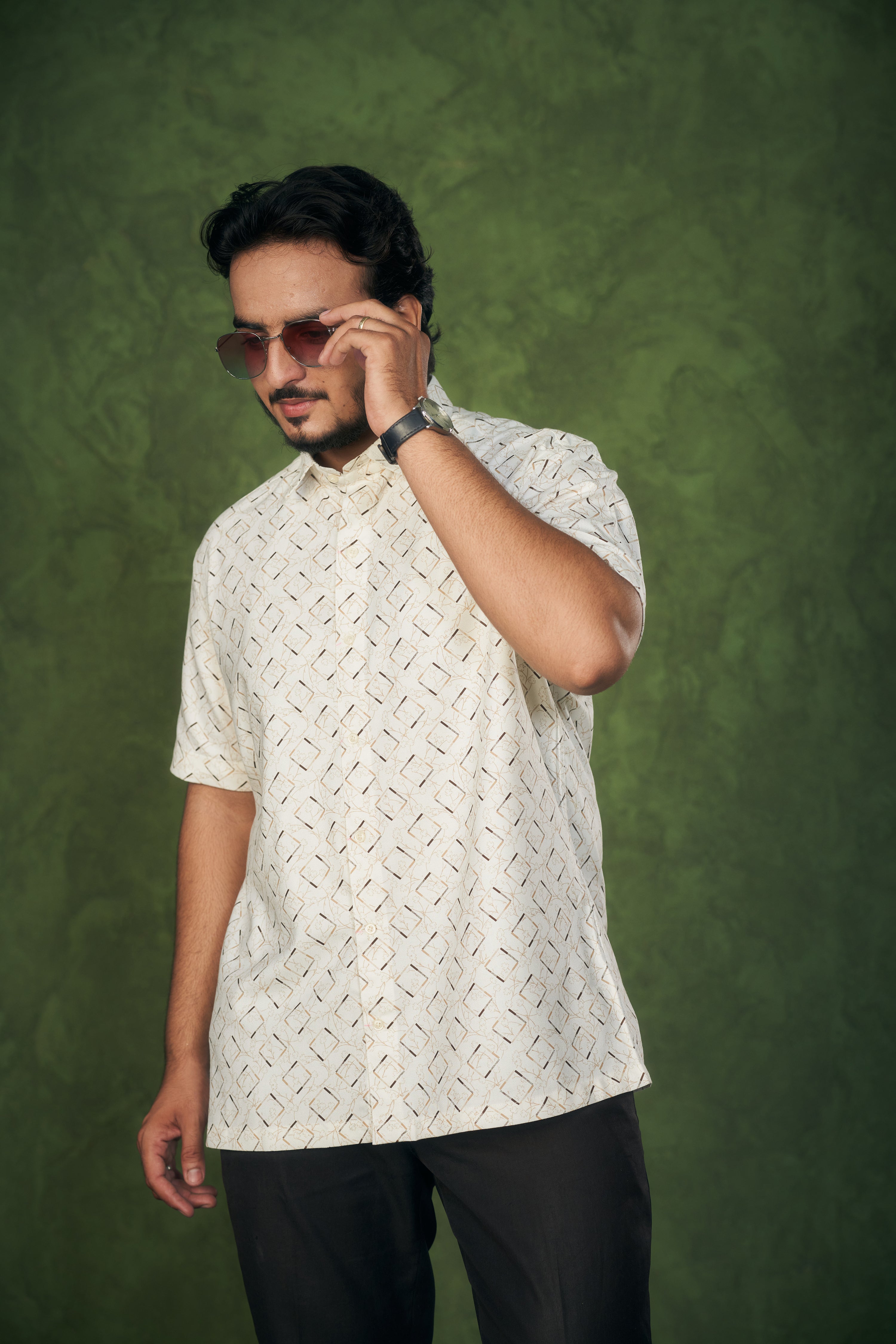 Mensoline Men's Twill Cotton Shirt Off White with Geometric Print.