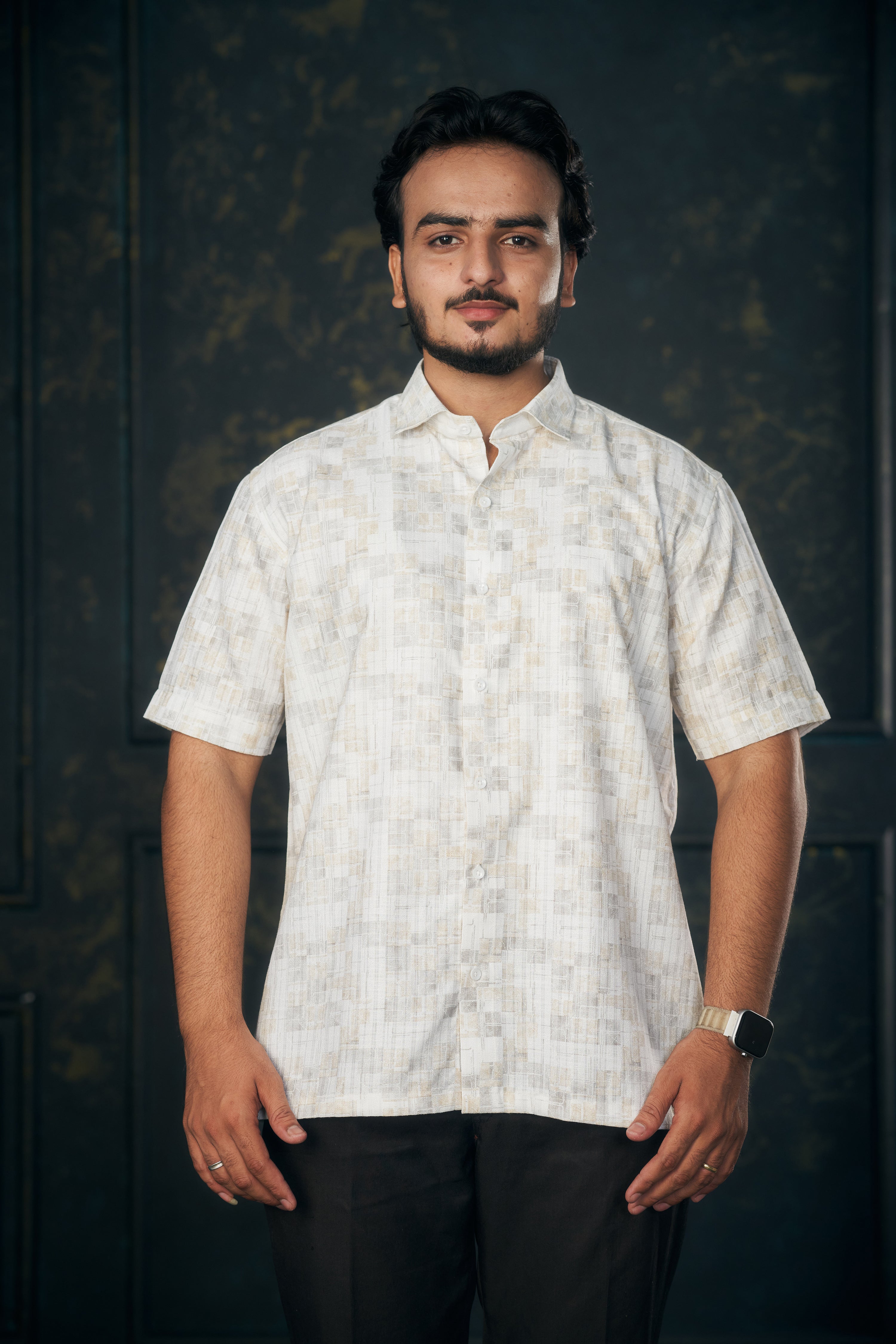 Mensoline MistEcho Shirt – Soft Gold Grid Pattern. (Light Gold)