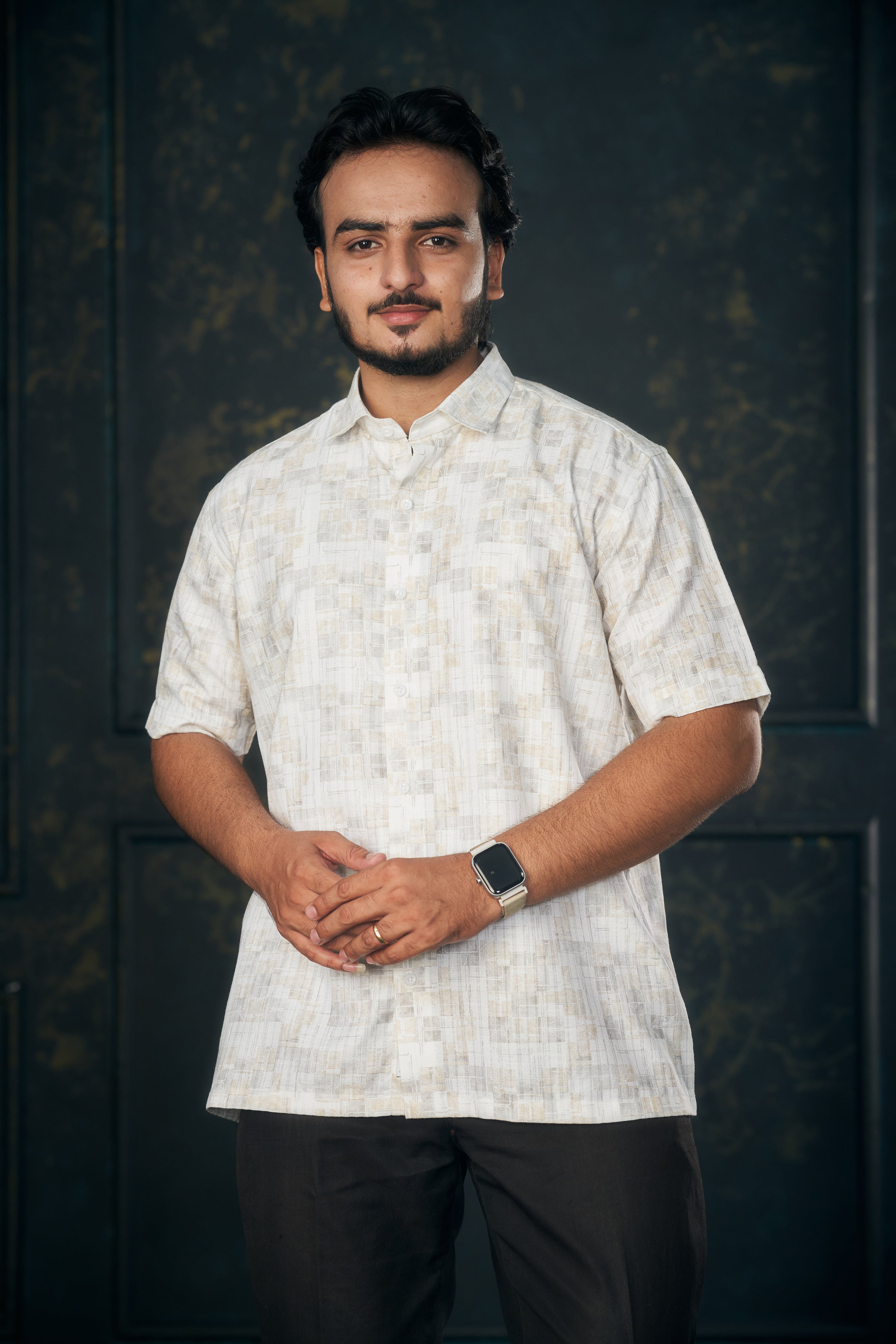 Mensoline MistEcho Shirt – Soft Gold Grid Pattern. (Light Gold)