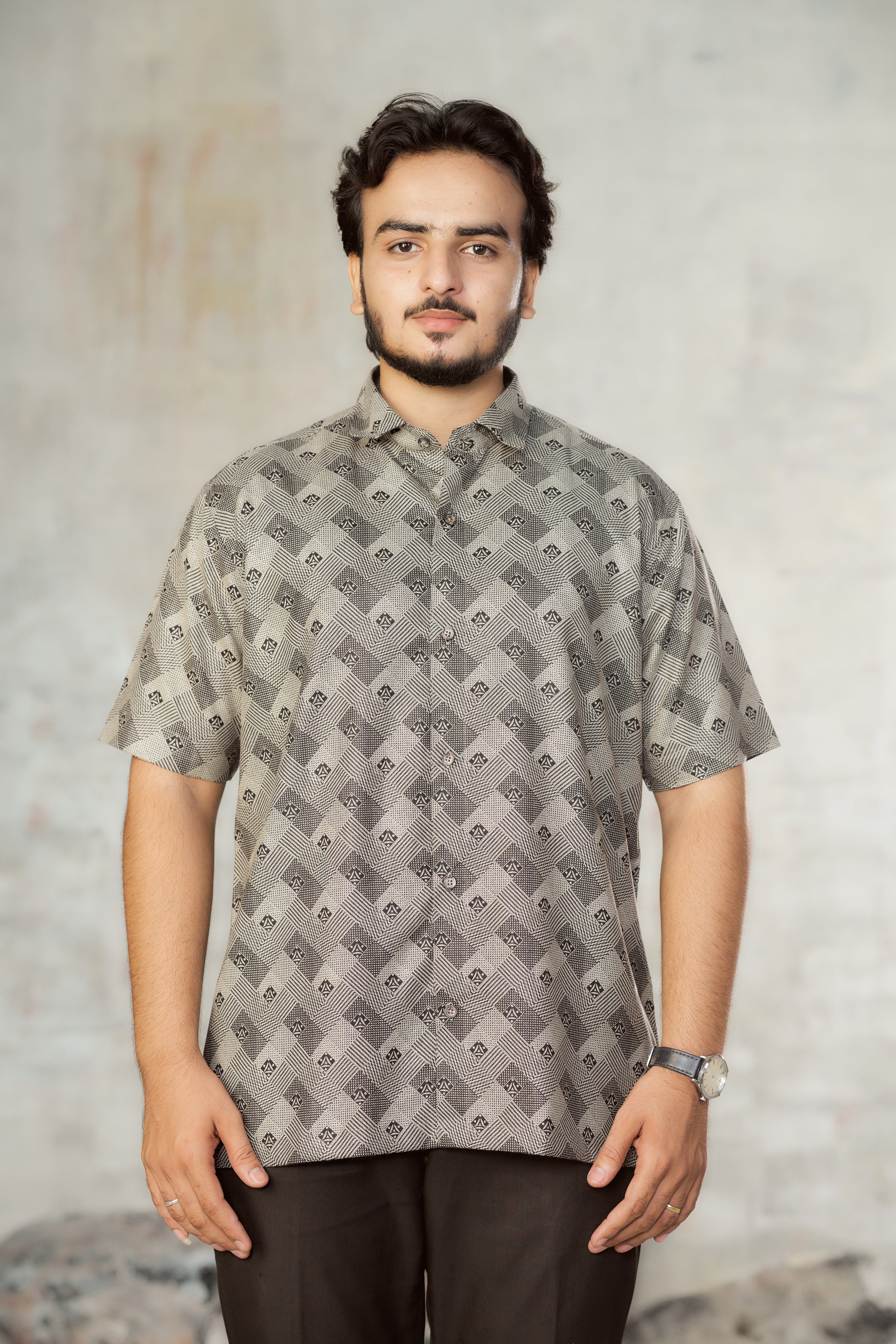 Mensoline Men's Lightweight Printed Shirt in Smooth Lycra.