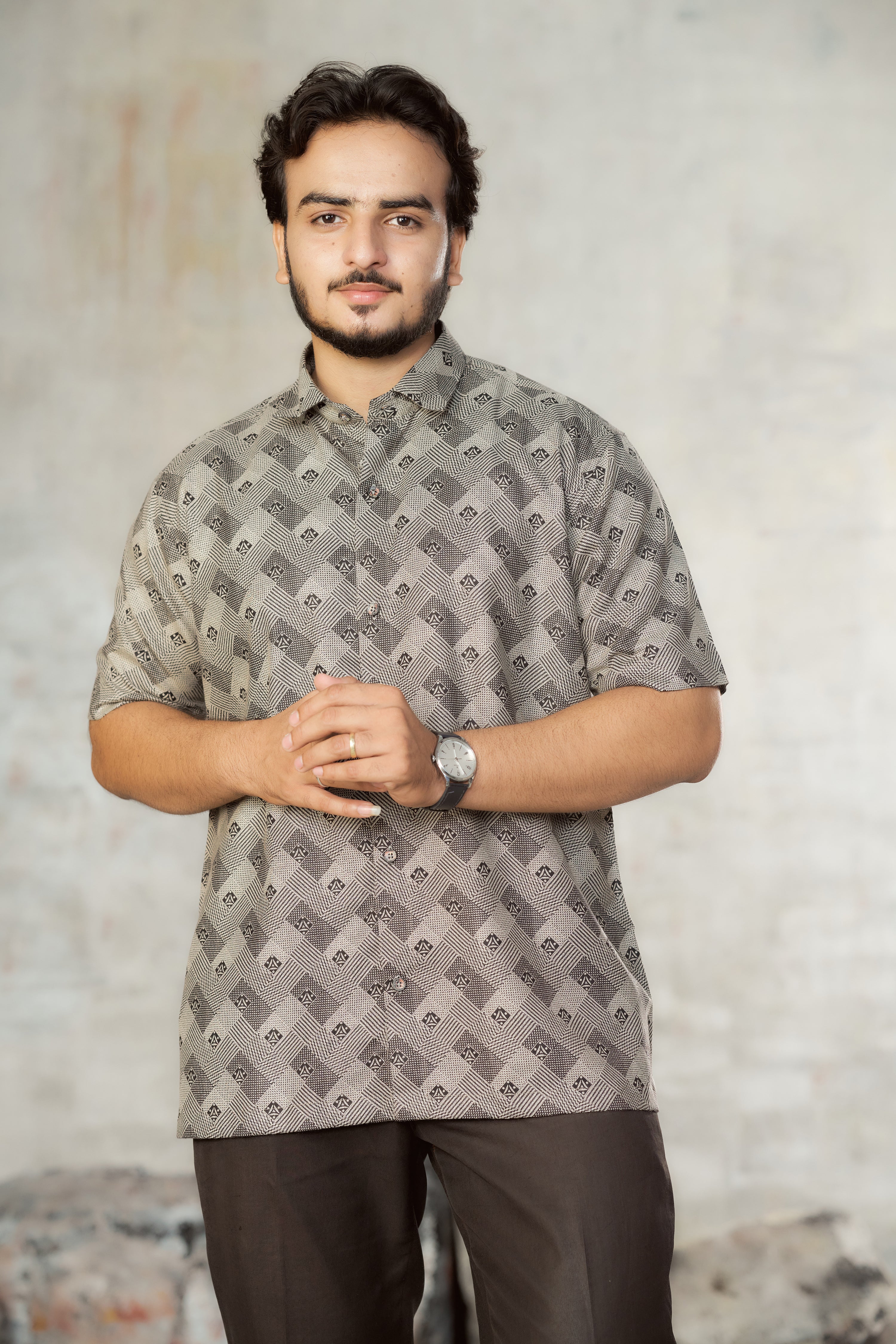 Mensoline Men's Lightweight Printed Shirt in Smooth Lycra.