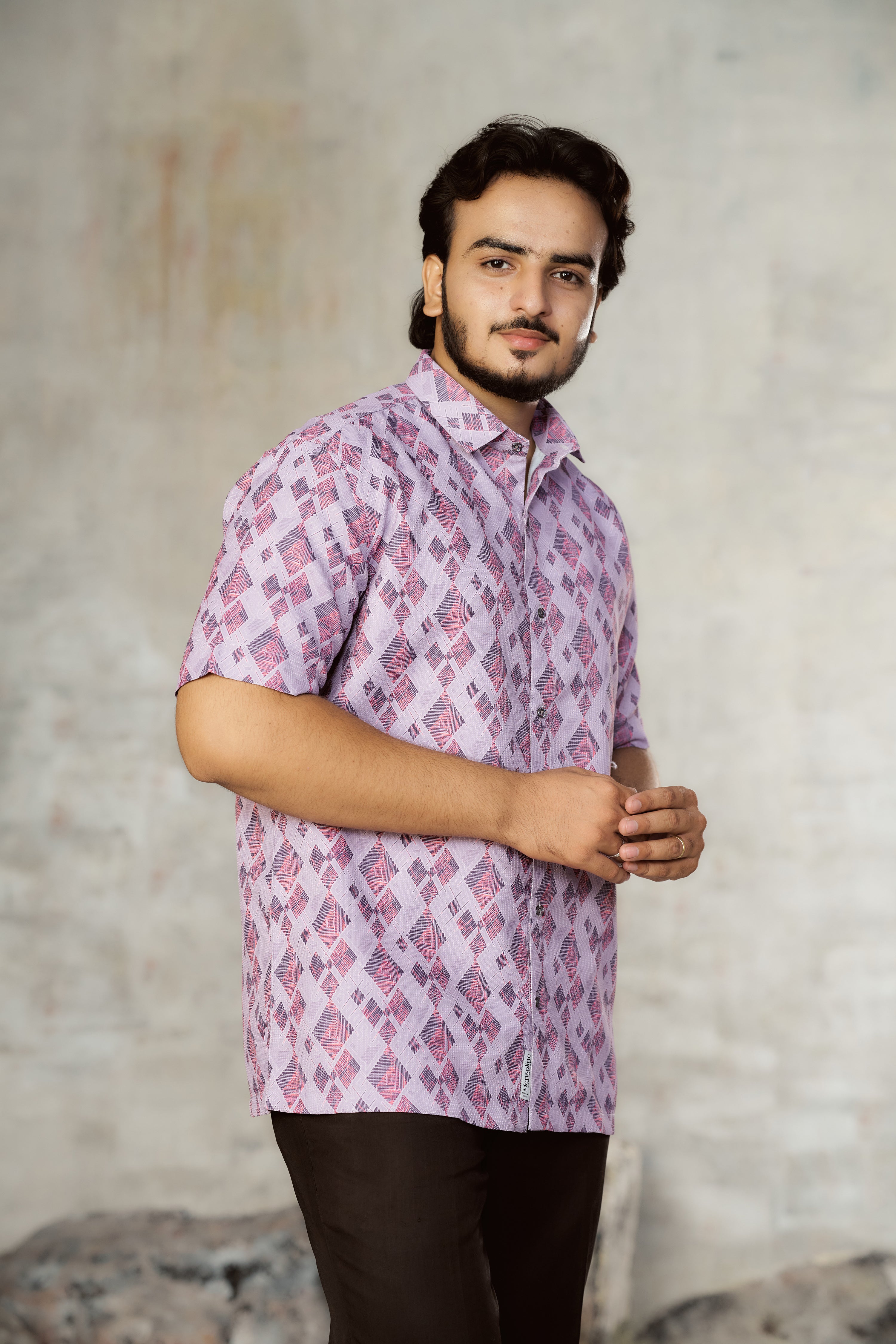 Mensoline Men's Textured Geometric Printed Shirt – Lavender Pink Mix Cotton.