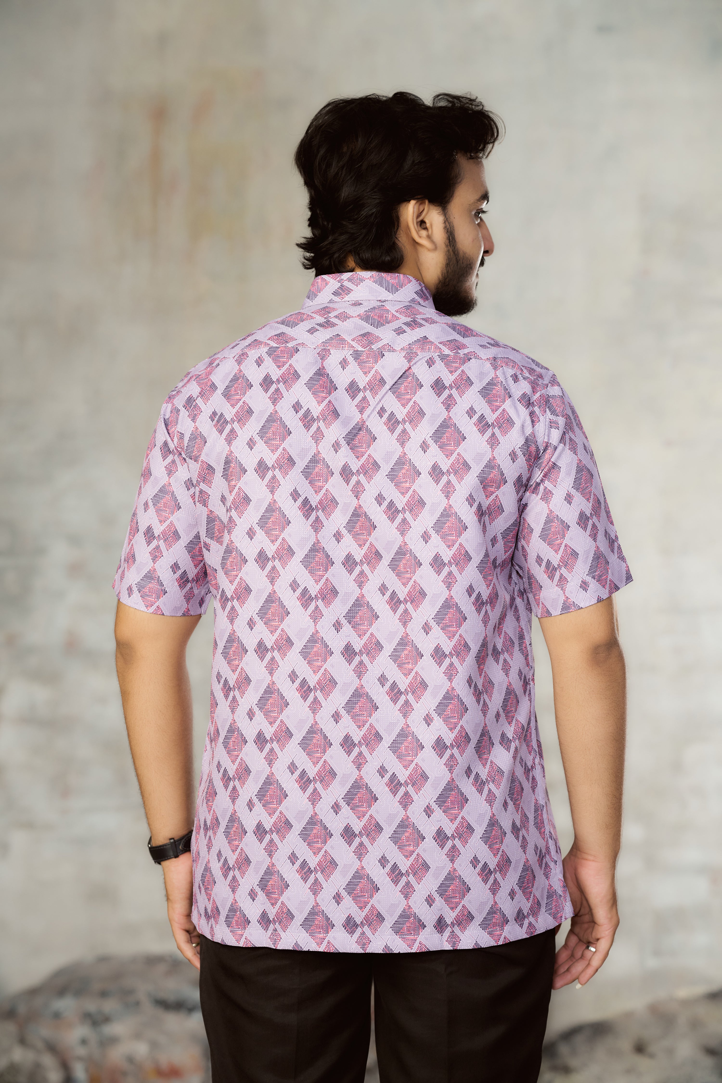 Mensoline Men's Textured Geometric Printed Shirt – Lavender Pink Mix Cotton.