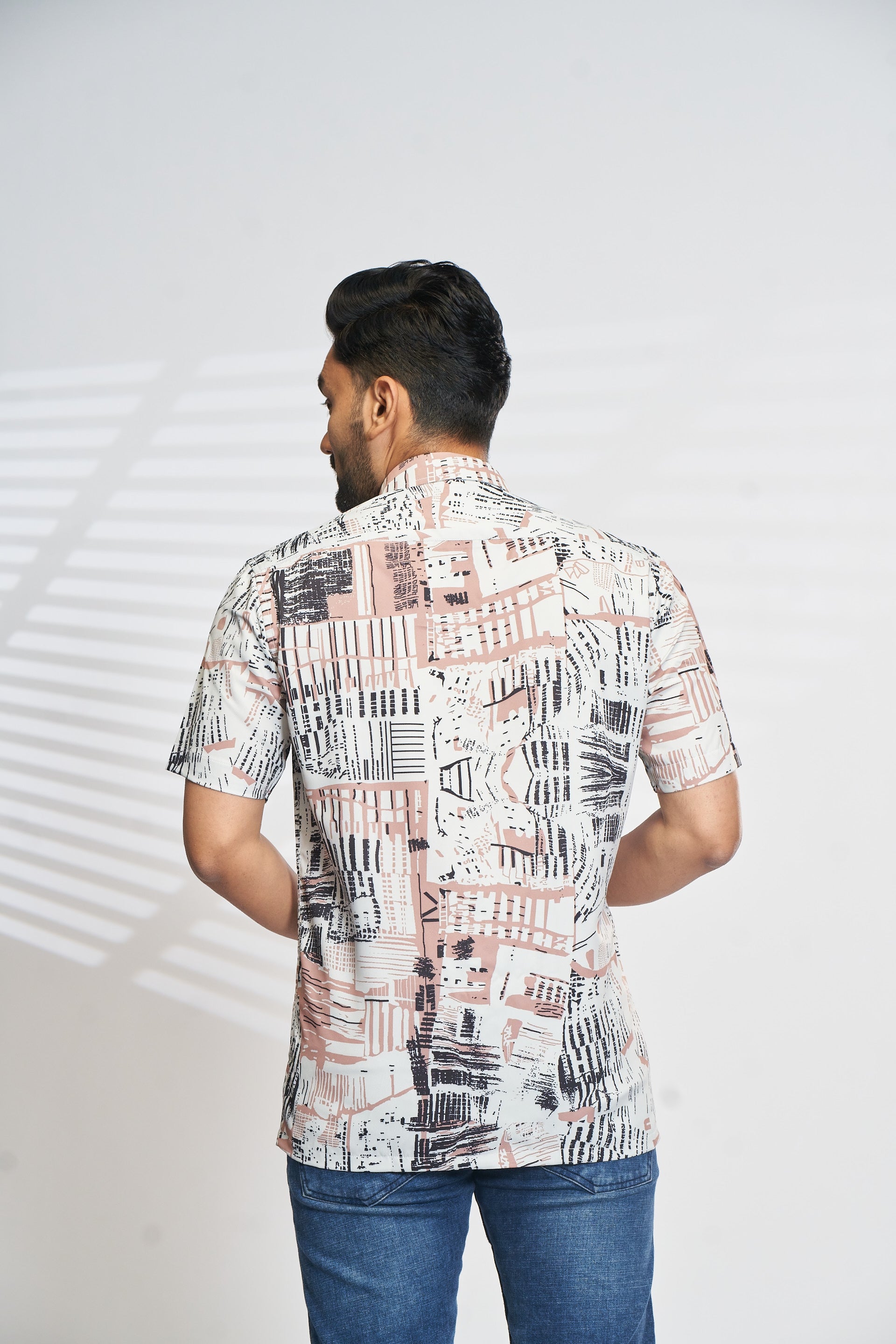 Mensoline CitySketch Printed Men’s Shirt – Artistic Urban Vibes for Casual Days.