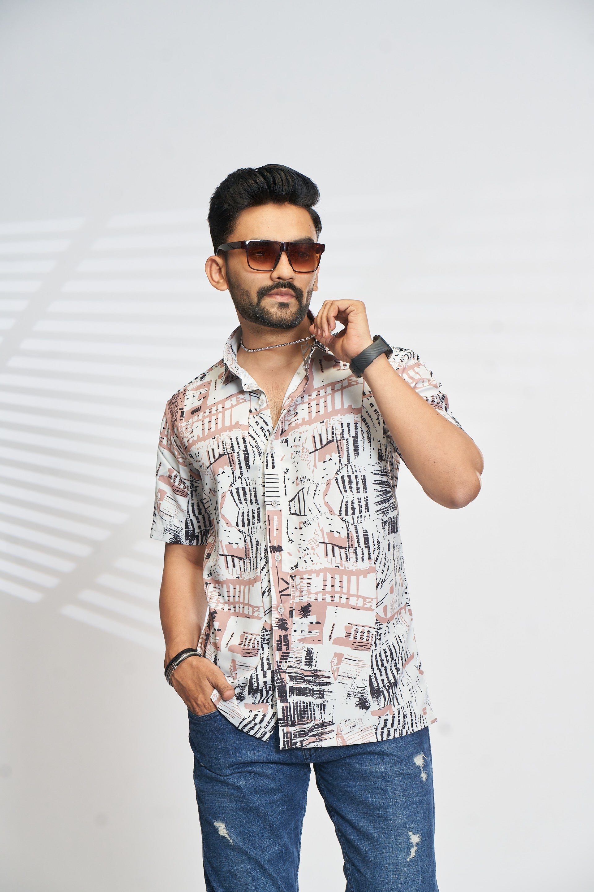 Mensoline CitySketch Printed Men’s Shirt – Artistic Urban Vibes for Casual Days.