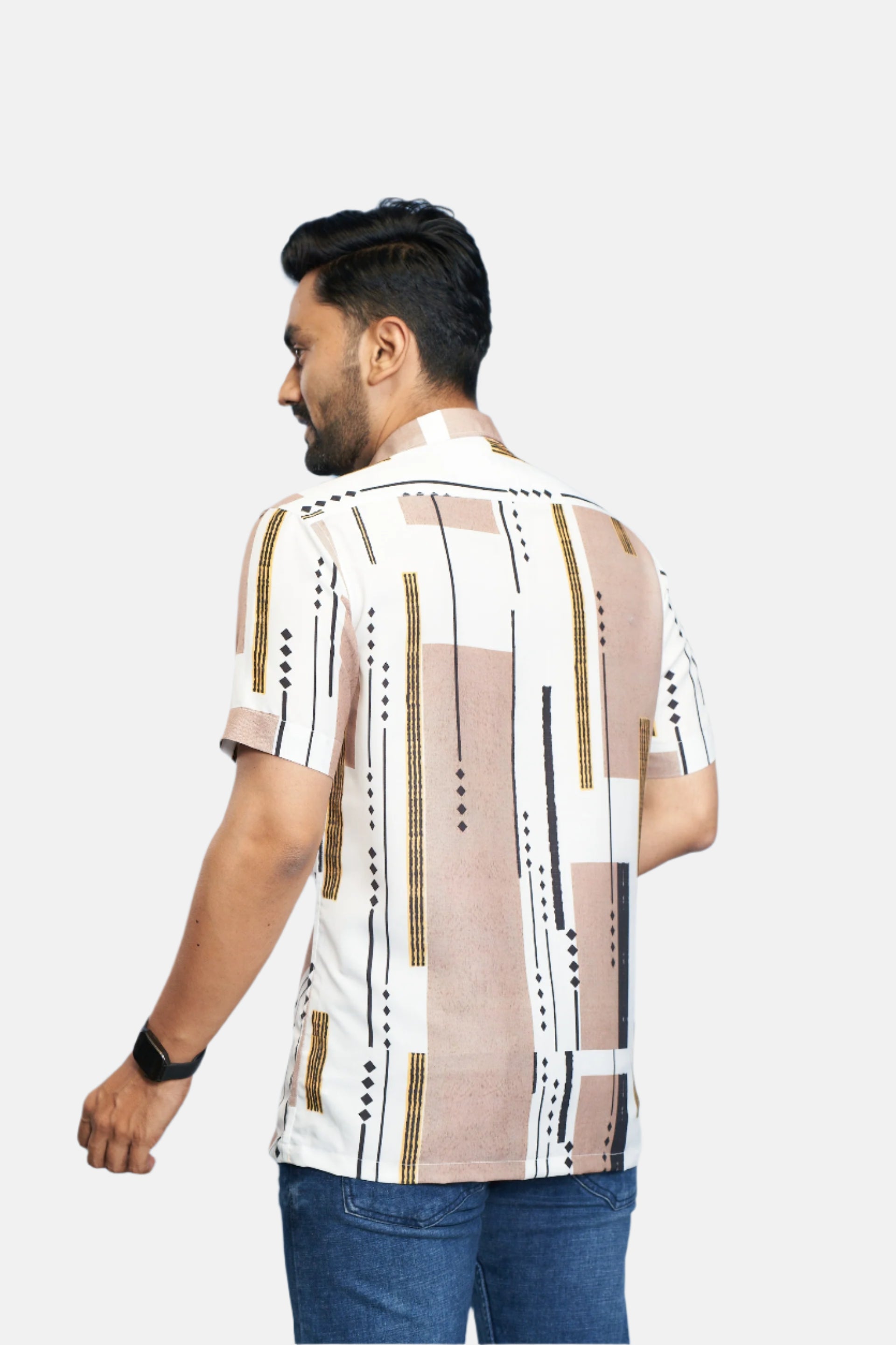 Mensoline Sophisticated Printed Shirt in Natural Tones for the Style-Savvy Modern Man.