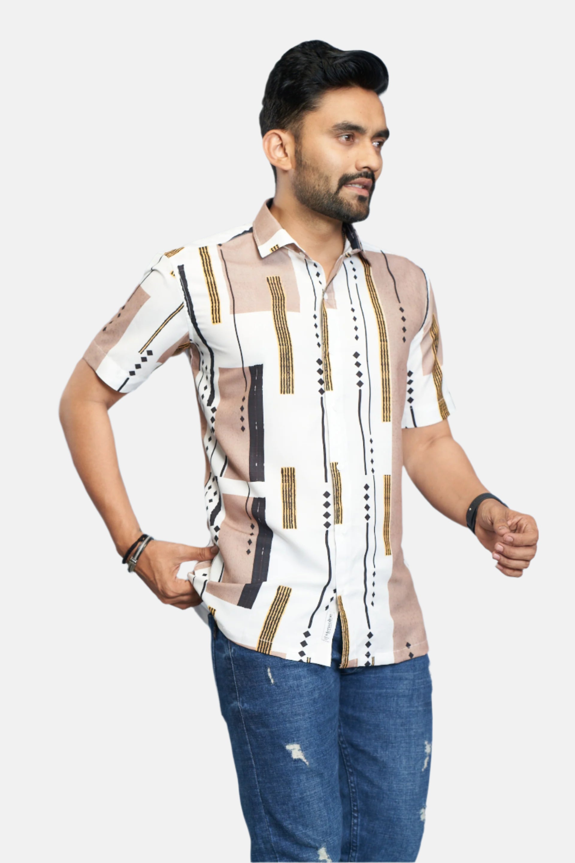 Mensoline Sophisticated Printed Shirt in Natural Tones for the Style-Savvy Modern Man.